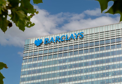 Barclays Predicts $1 Trillion AI Boom: These 5 Memory Stocks Are Prime Beneficiaries